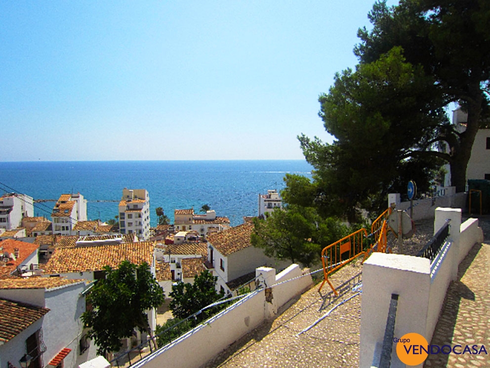 Superb townhouse at the historic center of Altea