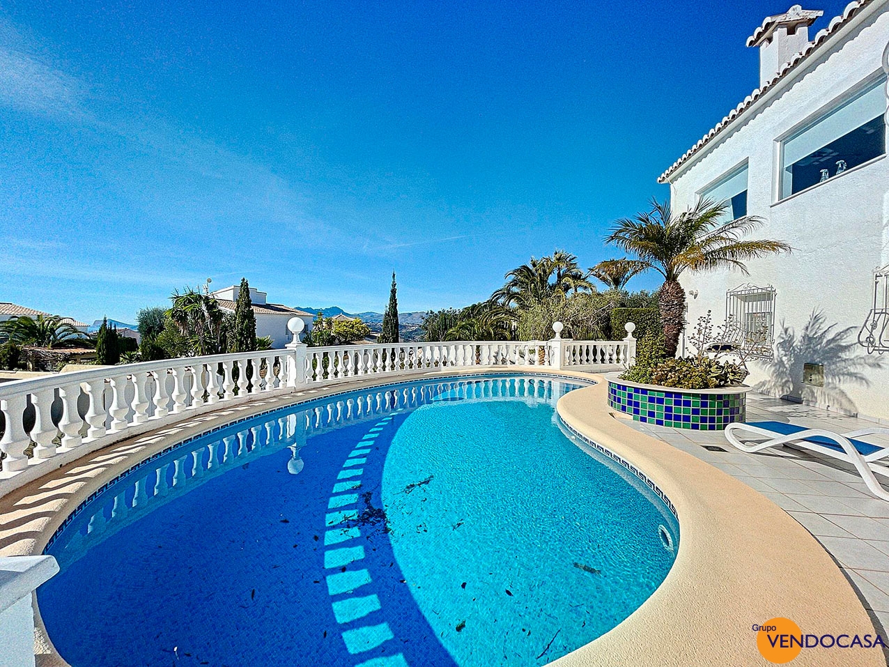 Nice mediterranean villa with panoramic seaviews