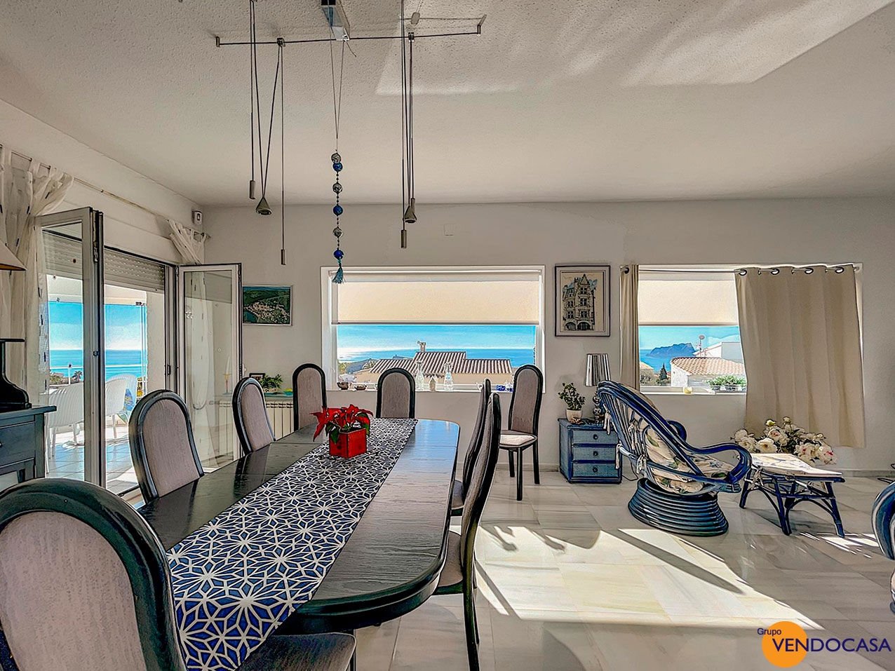 Nice mediterranean villa with panoramic seaviews