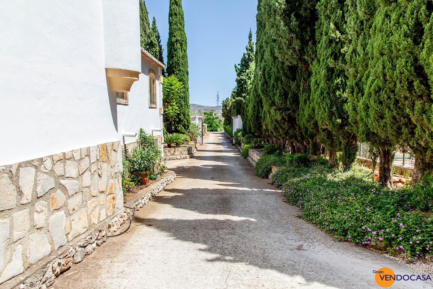 Large traditional finca at Pedreguer