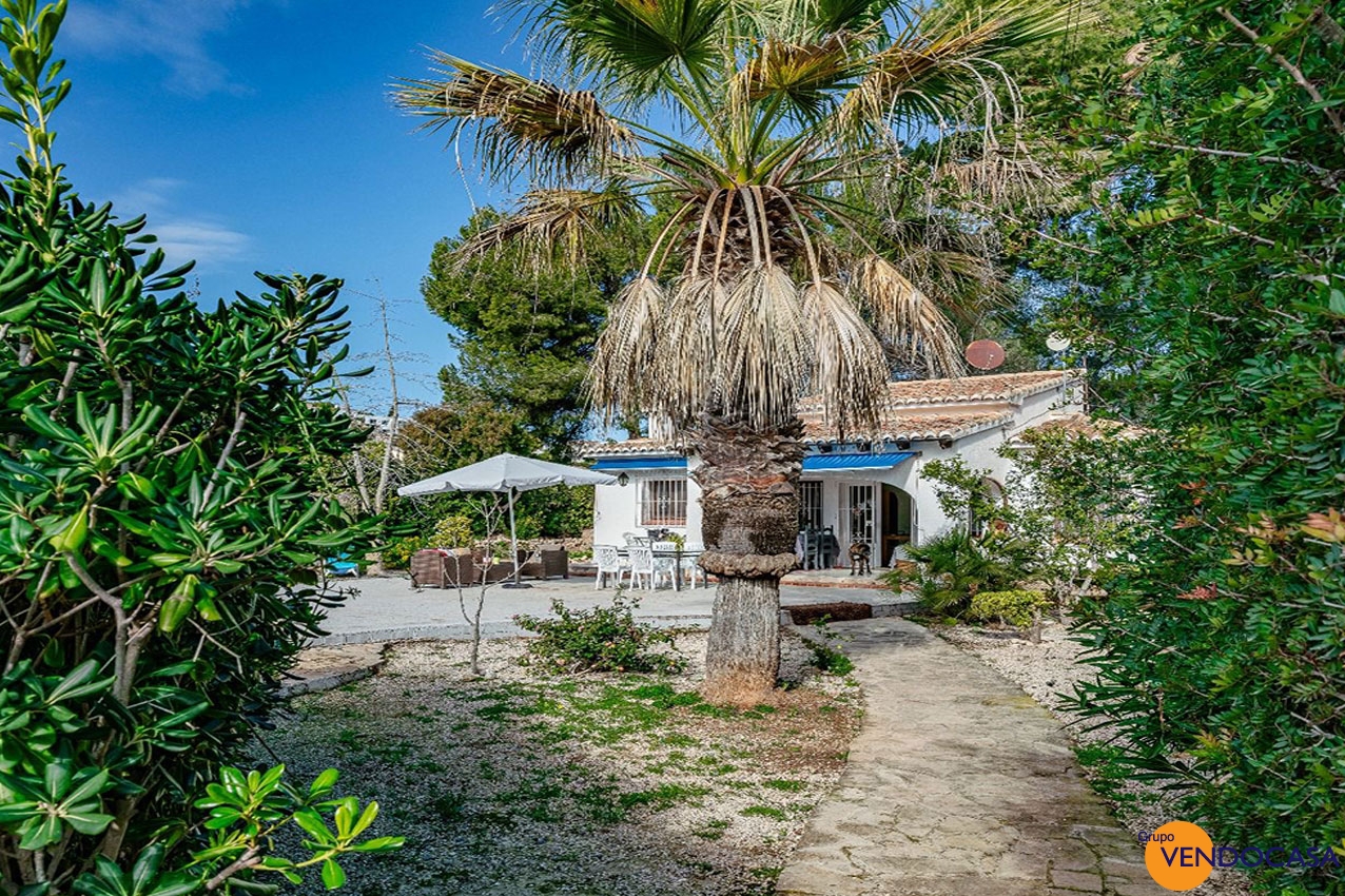 Cute small villa at Portet Moraira