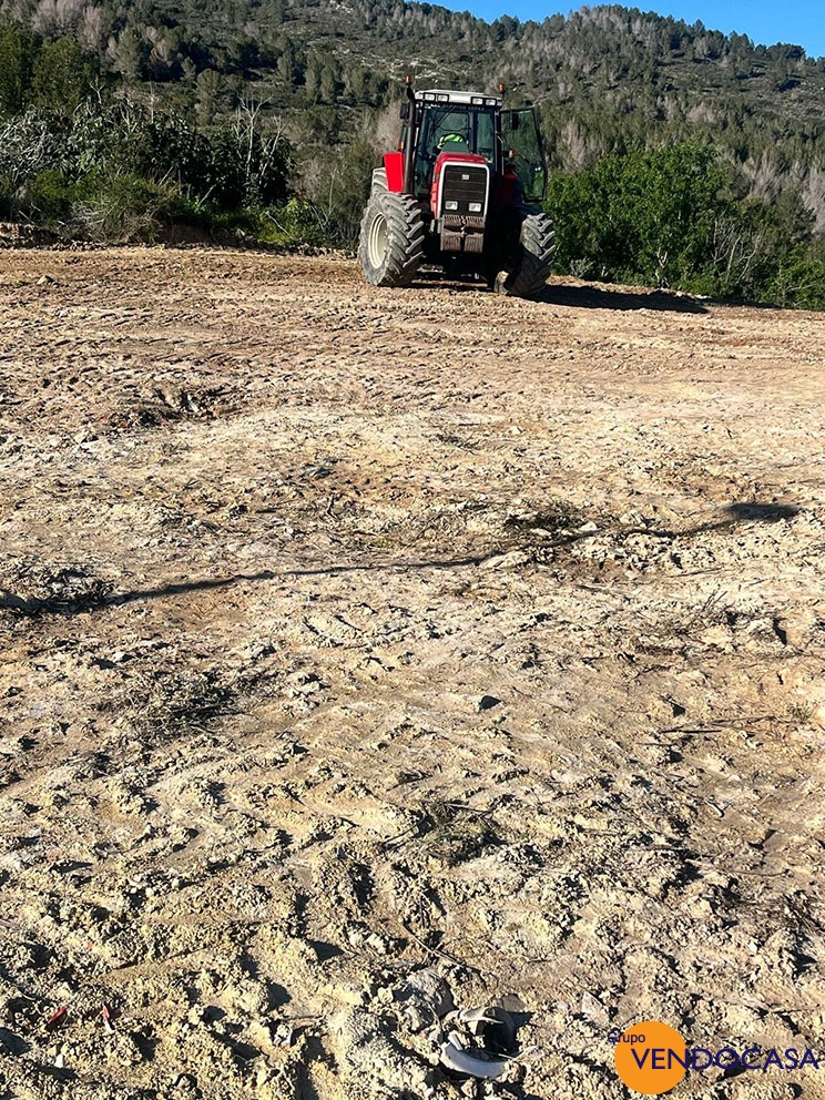 Nice flat building plot at Benitachell