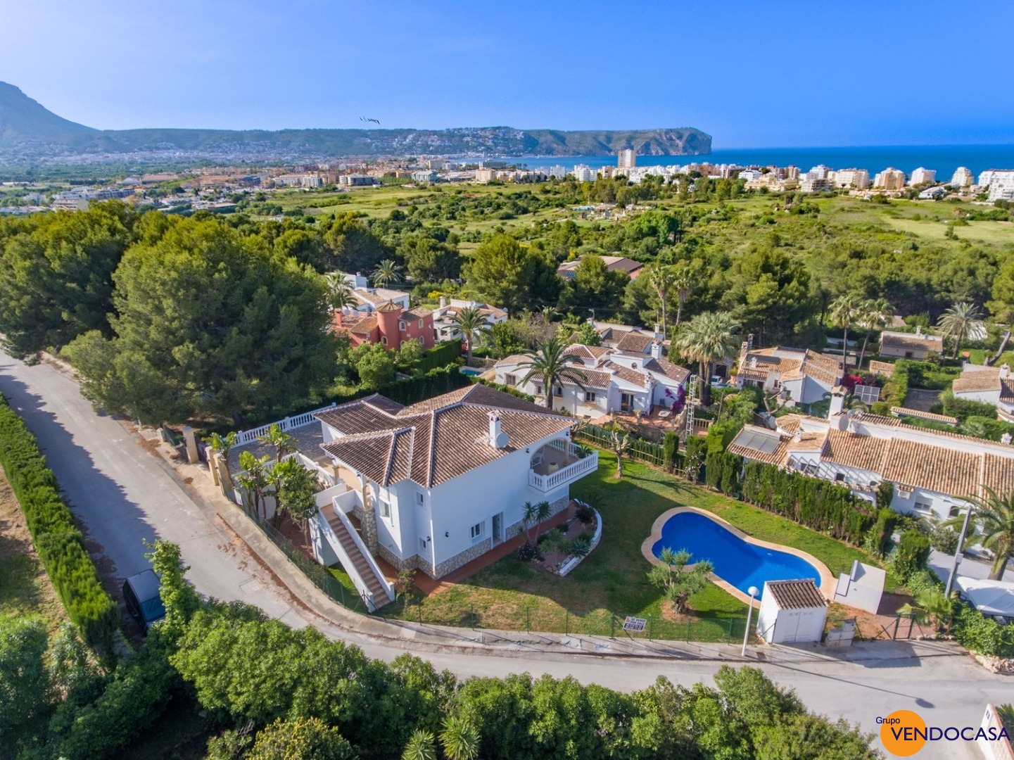 Magnificent Villa with panoramic sea views
