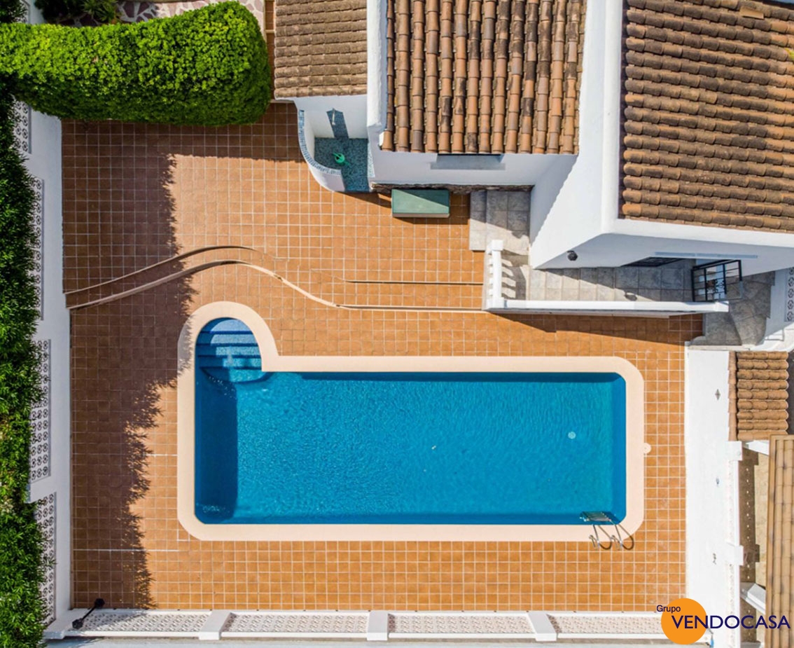 Charming 4 bedroom villa at pinosol