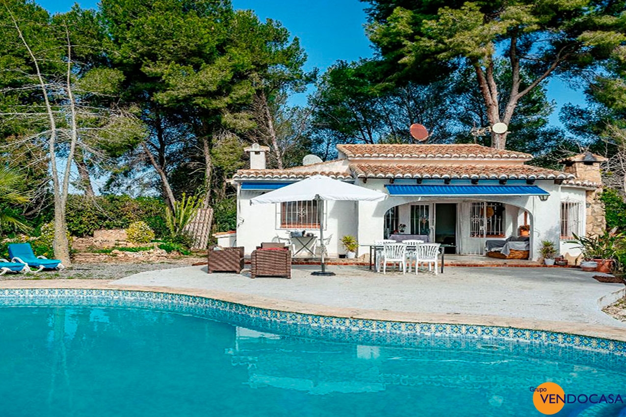 Cute small villa at Portet Moraira