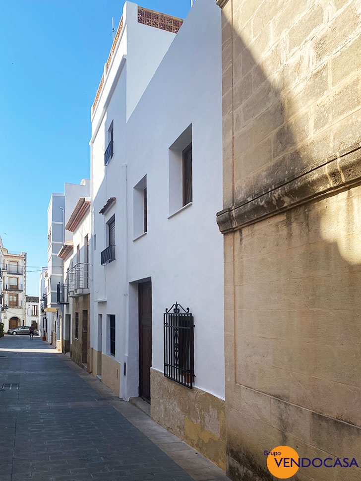 Superb renovated townhouse Javea old town