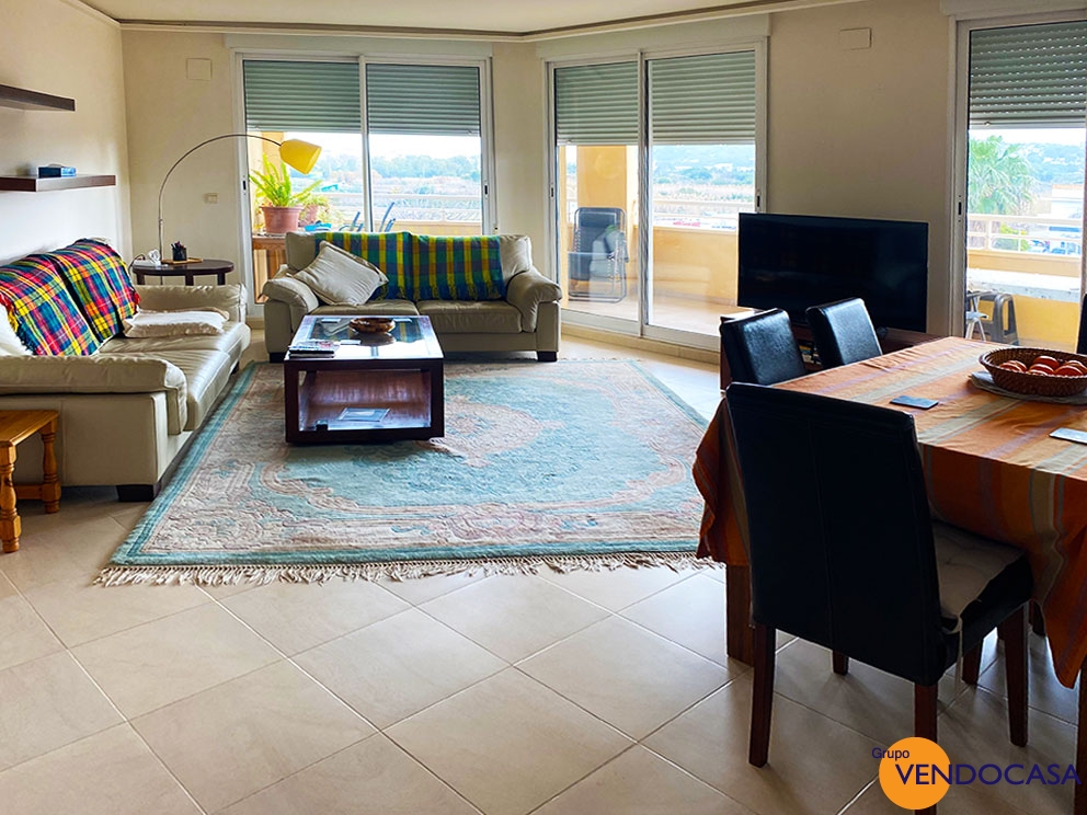 Top floor Duplex apartment at Arenal beach