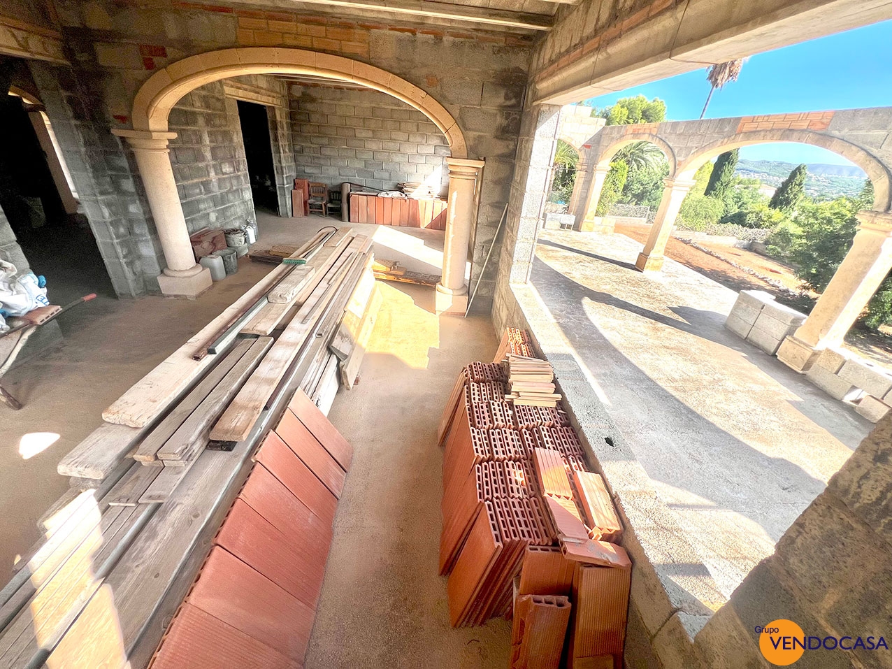 Large plot in Montgo with open views