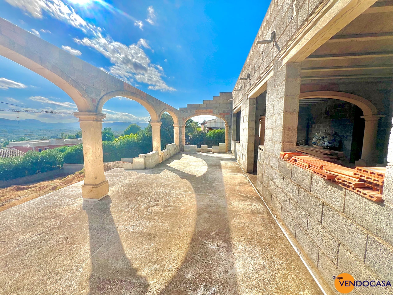 Large plot in Montgo with open views