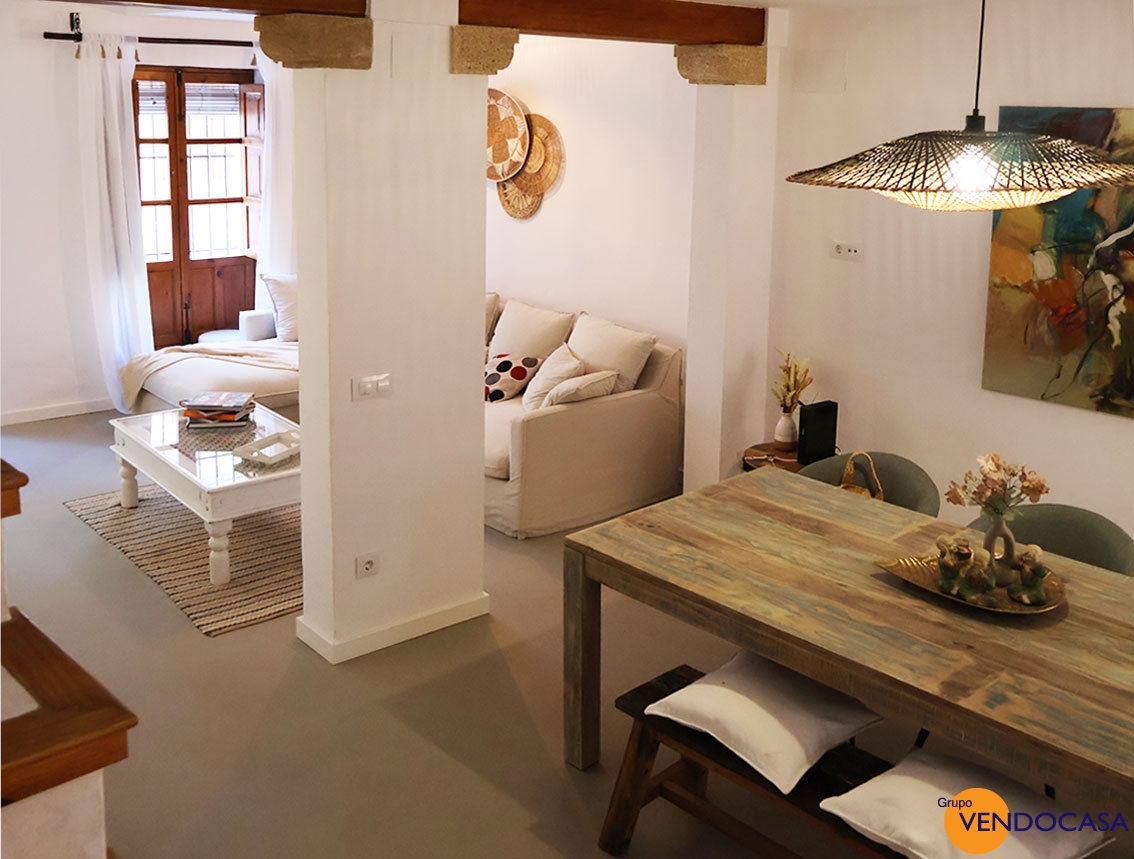Superb renovated townhouse Javea old town