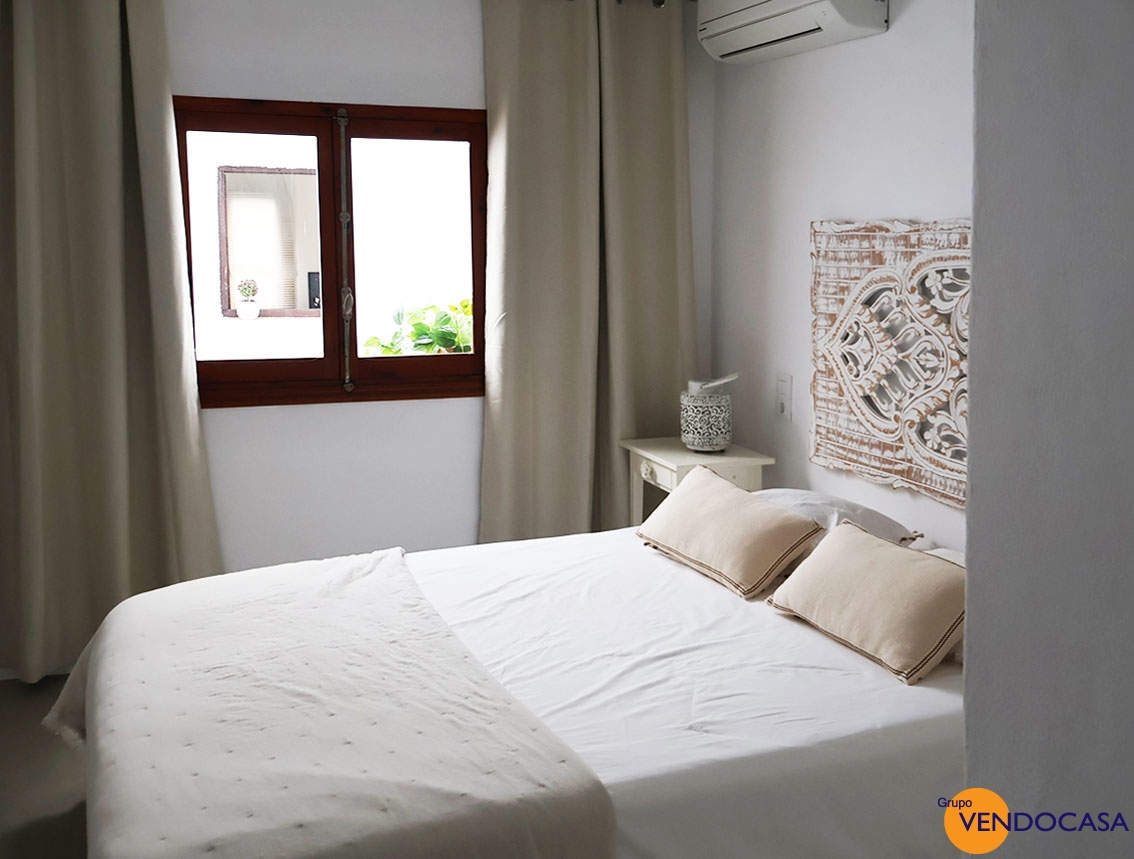 Superb renovated townhouse Javea old town