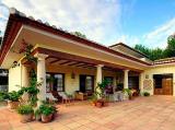Superb Finca with horses & stables