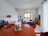 Stunning southfacing 2 bedroom apartment